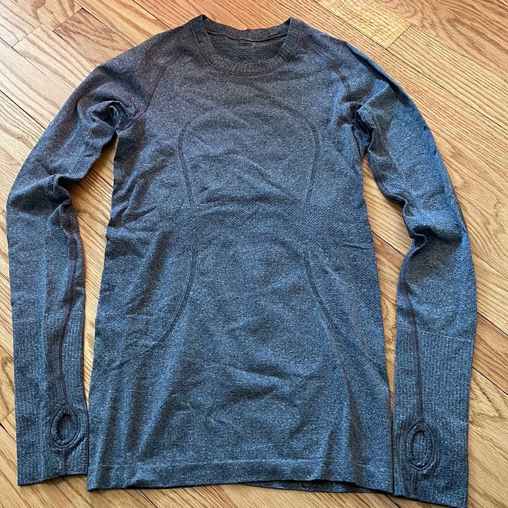 Lululemon 4 swiftly tech top tee long sleeve running exercise